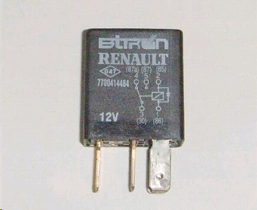 Реле бензонасоса Renault Logan Sandero Largus Duster /5 конт./