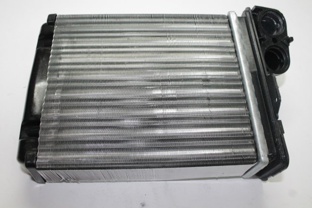 Радиатор отопителя Renault Logan Sandero Largus (08--) 1.4/1.6/1.6 16 кл. MT/AT унив.