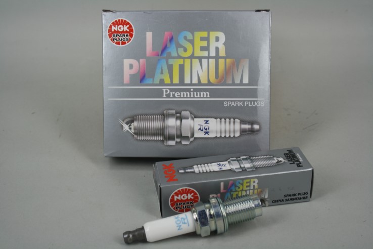 Свеча NGK LASER PLATINUM PZFR6R (5758)