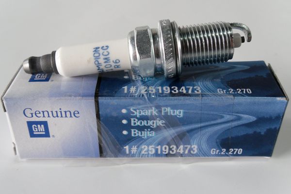 Свеча GM Aveo 1.4/1.6/1.8, Opel