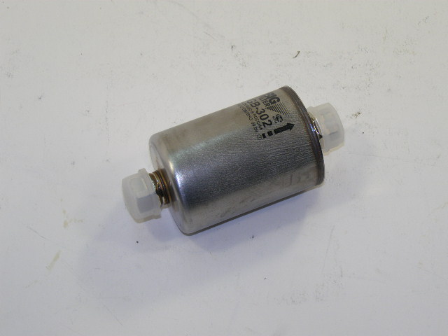 Фильтр топливный для ВАЗ инжектор с/о V=1500 на резьбе (2114, 2110)