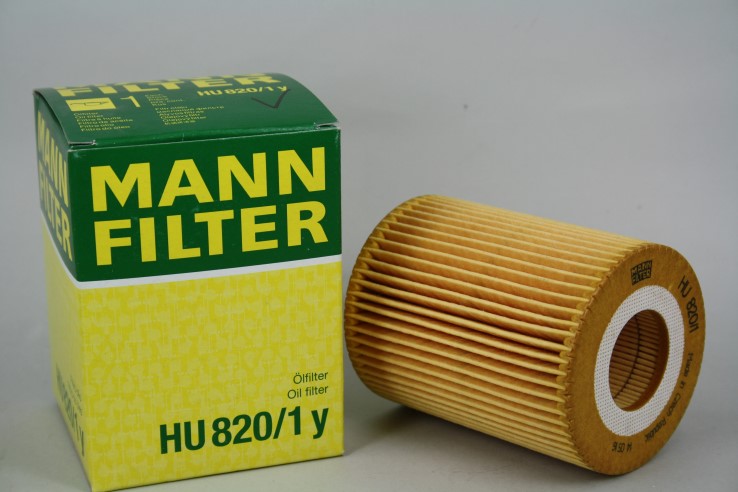 Фильтр масляный Mann HU820/1Y