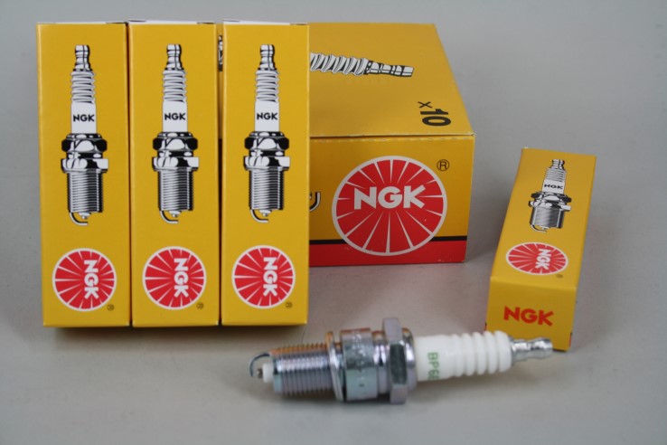 Свеча NGK BP6EY (7727)