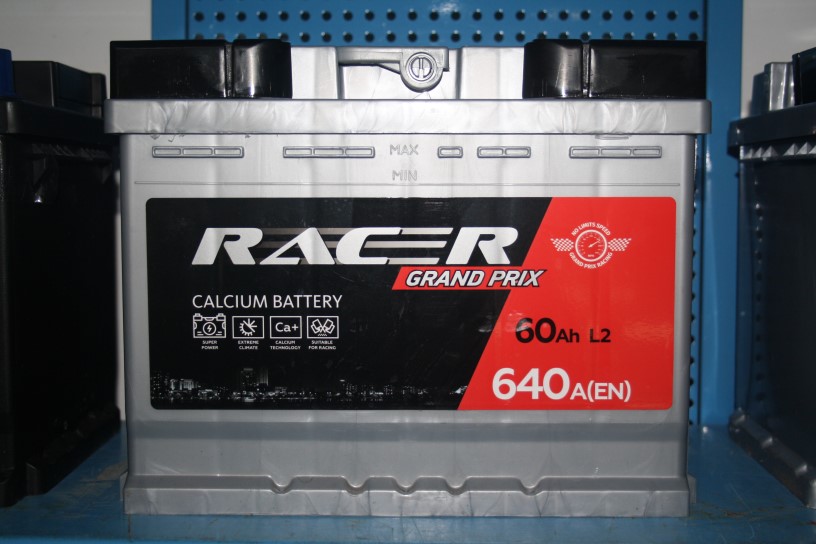 Аккумулятор 6СТ 60Ah пп(+,-) RACER Grand Prix (L2.1  BL)