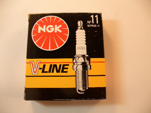 Свеча NGK  V-Line №11 (BCPR 6E-11) для ВАЗ инжектор 16-ти клапан.