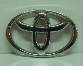 Эмблема  Toyota   6,4х4,3см