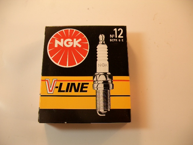 Свеча NGK  V-Line №12 (BCPR 6 E) для ВАЗ 2110-12 16-ти клапанн.
