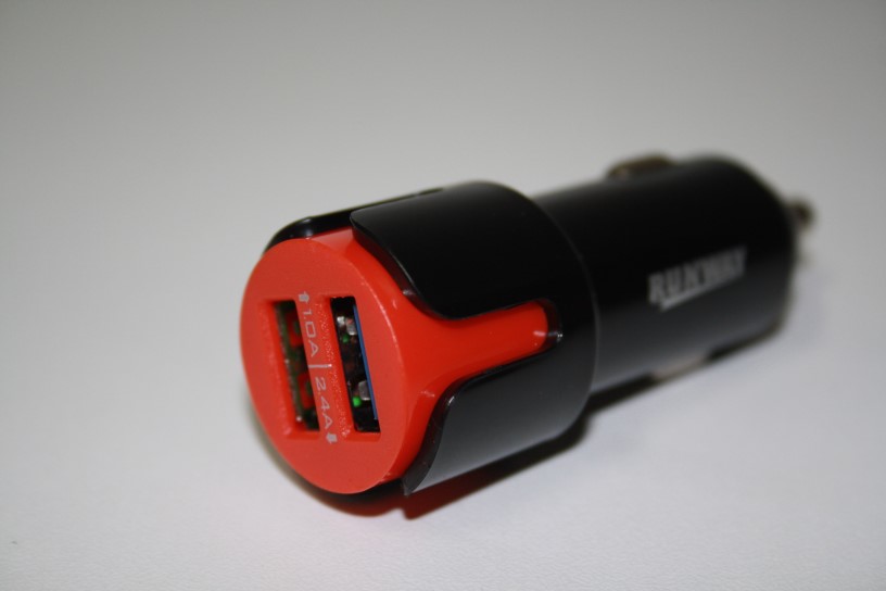 Устройство зарядное - адаптер в прикуриватель 2 USB разъема 1/2 4А черный