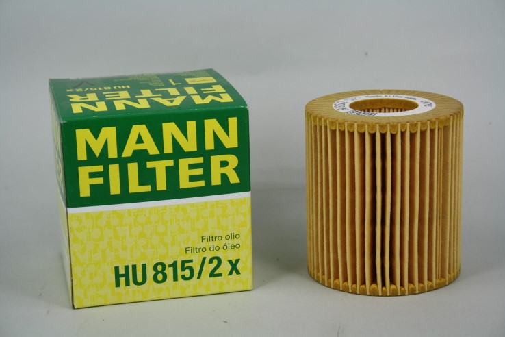 Фильтр масляный Mann HU815/2X