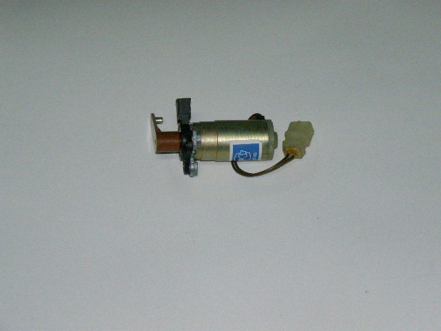 Моторедуктор заслонок отопителя 2110 с/о  (цилиндриком) ДПР28-1