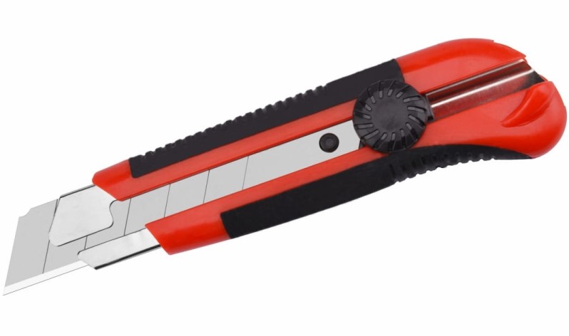 Нож канцелярский 25мм прорезиненная ручка, винтовой фиксатор