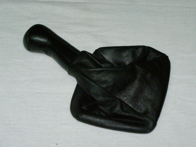 Ручка КПП 2170 кожанная с чехлом черная с рамкой