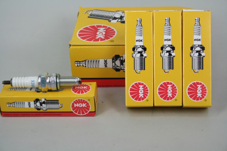 Свеча NGK CR8EK /3478/