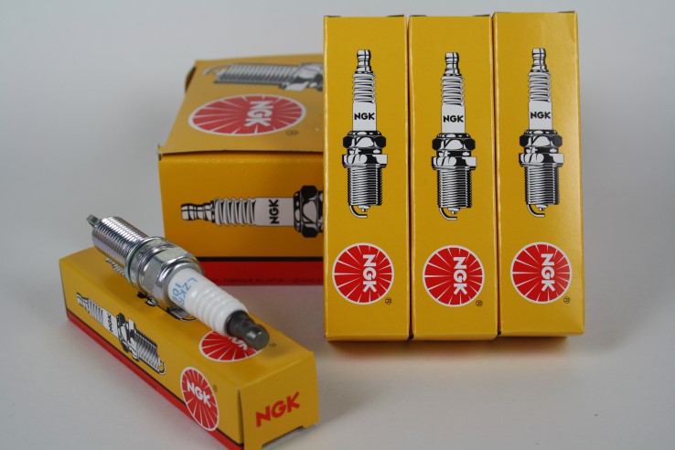 Свеча NGK LZKR6B-10E/1578/ Hyundai Solaris, I20, ELANTRA; Kia CERATO, CEED, SOUL, Kia Rio 3