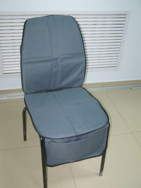 Защита сиденья под детское кресло  АвтоСтиль 